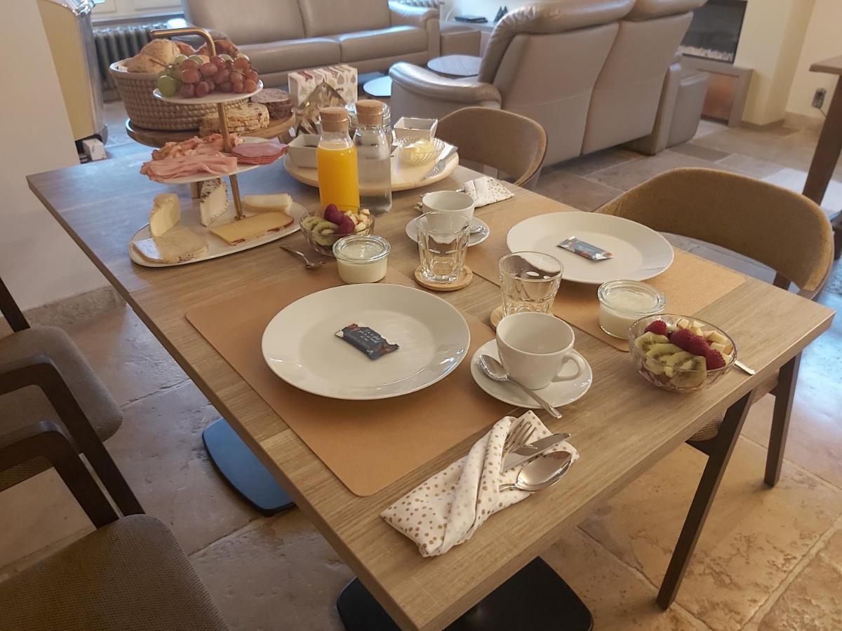 B&B Asmara Maasmechelen Luaran gambar