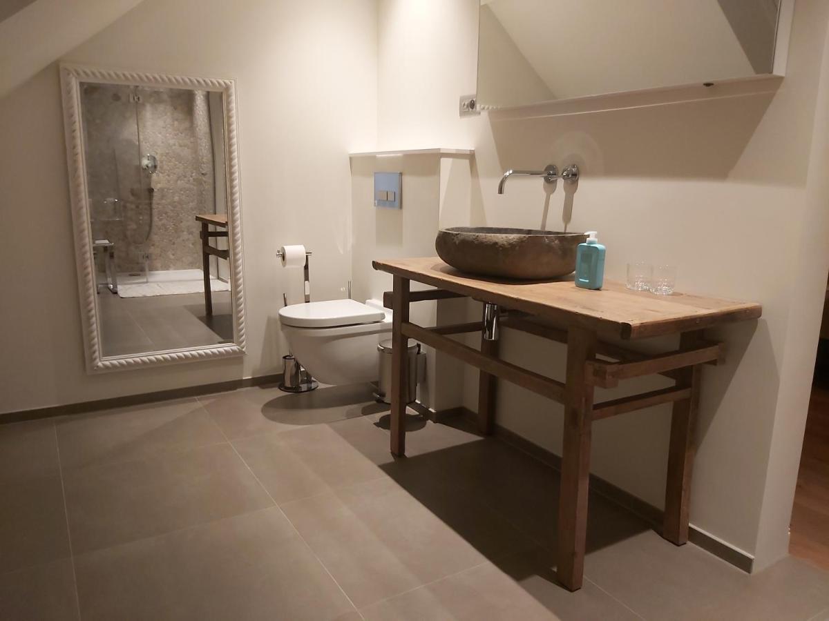 B&B Asmara Maasmechelen Luaran gambar